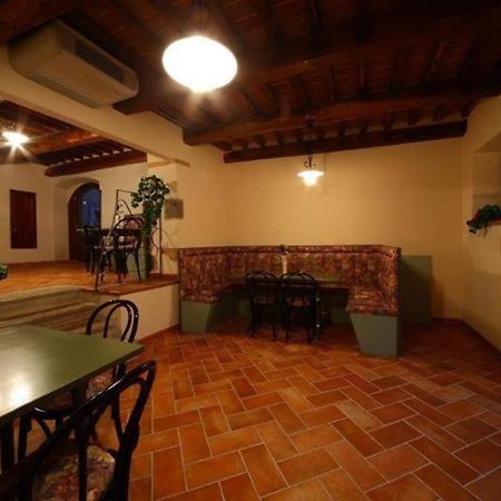 La Casa Del Calzolaio Hotel Radicofani Bagian luar foto
