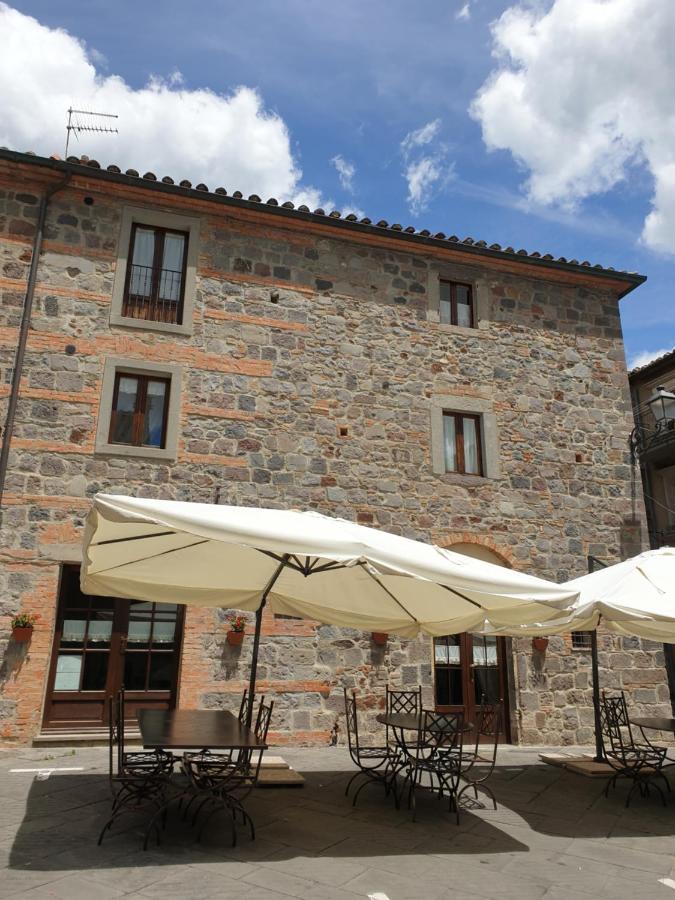La Casa Del Calzolaio Hotel Radicofani Bagian luar foto
