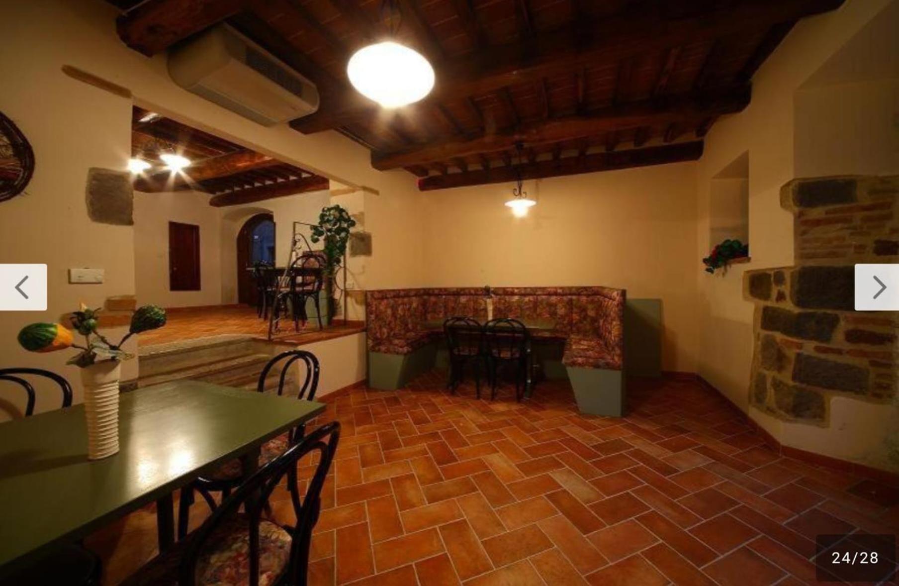 La Casa Del Calzolaio Hotel Radicofani Bagian luar foto