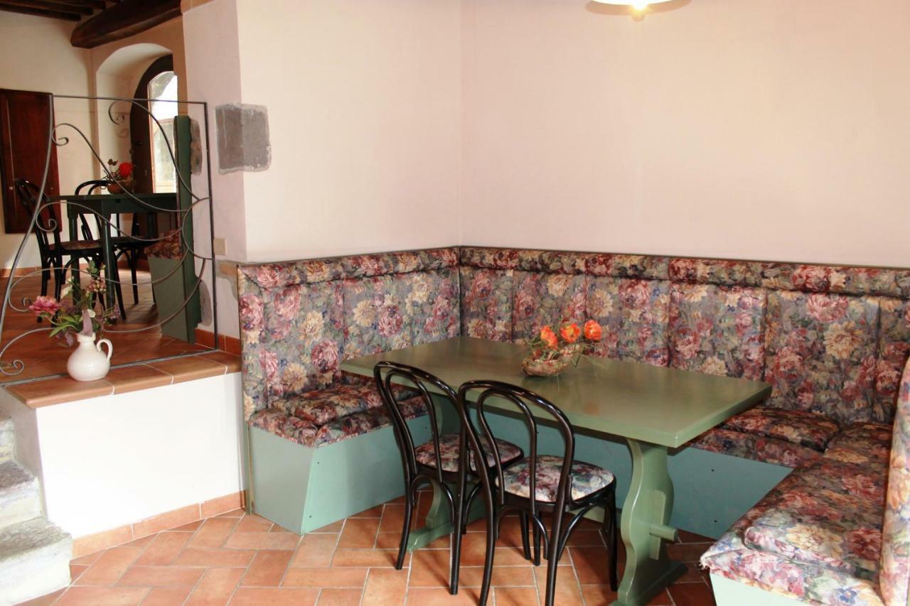 La Casa Del Calzolaio Hotel Radicofani Bagian luar foto